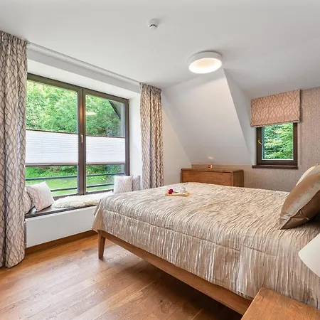 Adelka 203 - Koubek Шпиндлерув-Млин